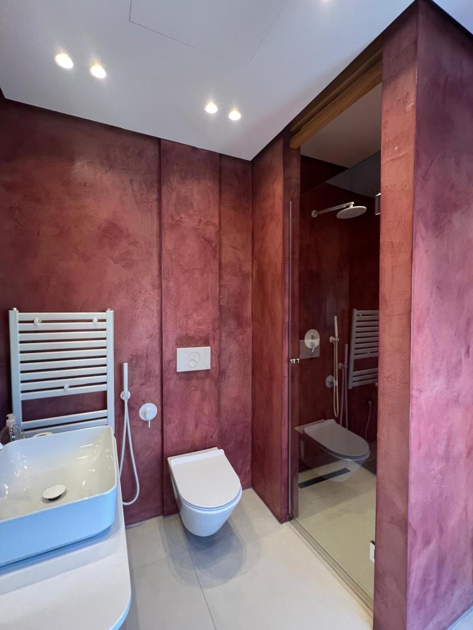 Remarkable Apartment Тирана Экстерьер фото